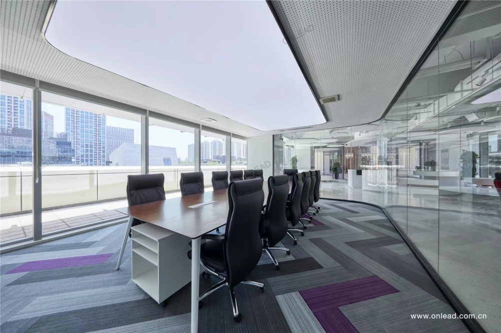 五矿证券办公室