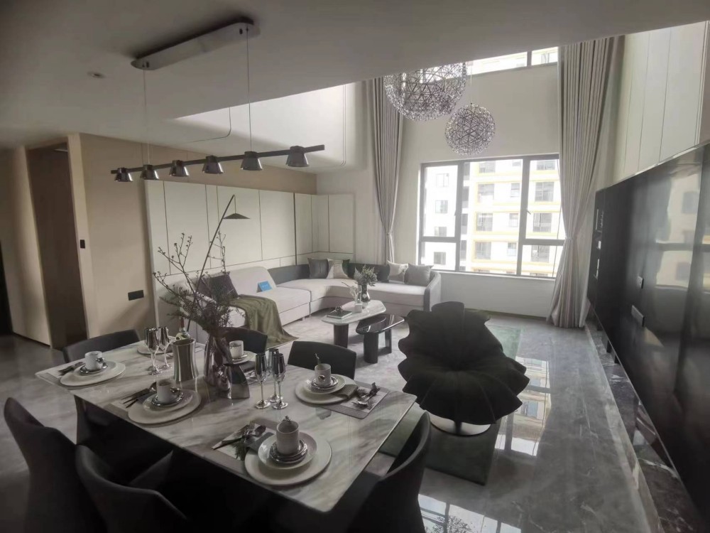 国投·华电蔚蓝海岸叠墅样板间